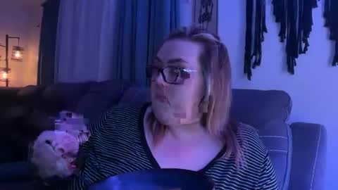 maroon_moon online show from November 20, 1:04 am