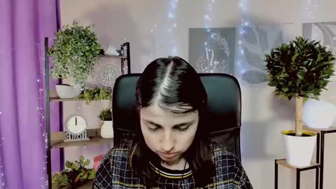 martaedams online show from March 13, 6:38 am