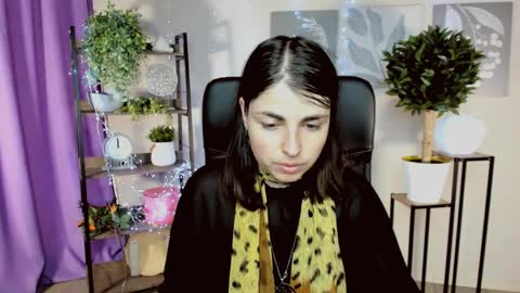 martaedams online show from April 4, 5:58 am