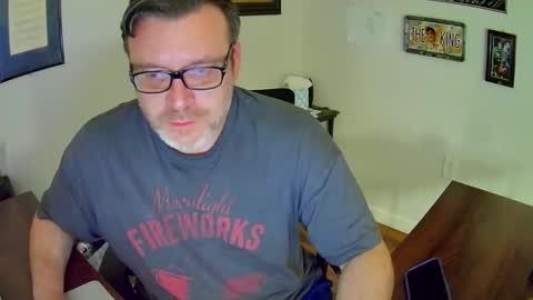 martcb1313 online show from April 16, 2:06 pm