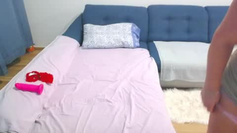 Martha online show from December 1, 4:16 pm