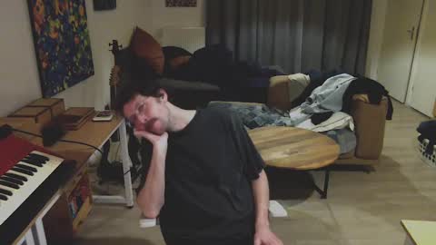 Roger online show from December 19, 8:02 am