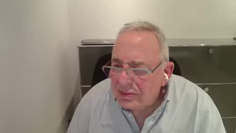 martin_1947 online show from February 28, 9:30 pm