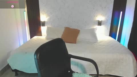 martina Bianchi  online show from March 11, 10:46 pm