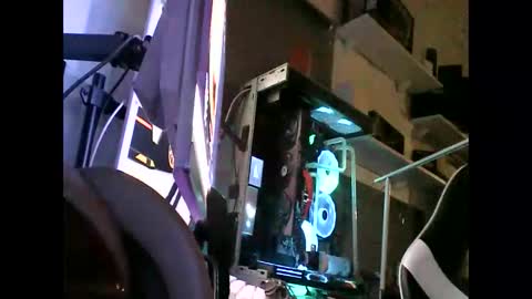 martingillesg online show from March 24, 5:13 am