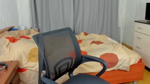 martintw_17 online show from February 18, 3:34 pm