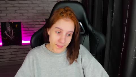 mary_barnes online show from January 19, 1:10 am