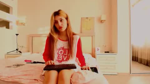 marya442004 online show from November 17, 1:13 pm