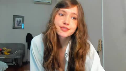 Maryann online show from May 22, 11:06 am