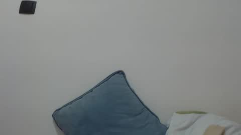 maryem online show from March 13, 3:04 pm