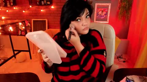 Mary online show from October 19, 8:46 pm