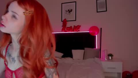 MaryJanessss online show from February 13, 3:24 pm