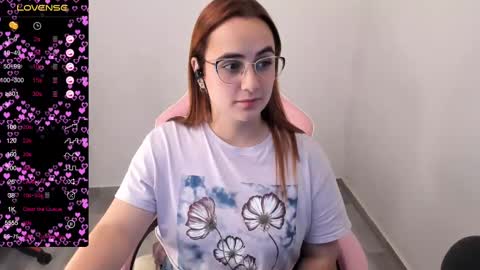 Dulce Maria online show from March 6, 7:14 am