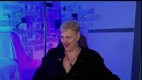 marymogan online show from October 3, 1:19 pm