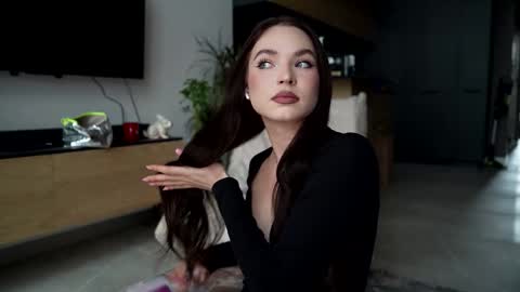 Marina online show from November 11, 10:50 am