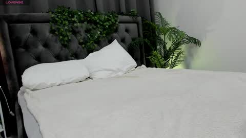 Luucy UTC1 Mon Tue Wed Thu Fri 0500-1130 online show from December 2, 4:00 am