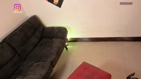 maryybellax online show from February 2, 11:23 pm