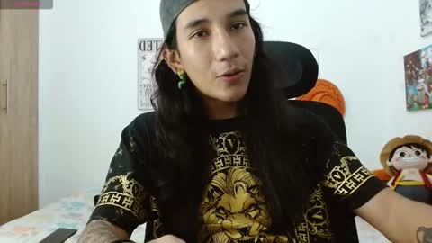 mas0n_ online show from November 12, 4:59 am