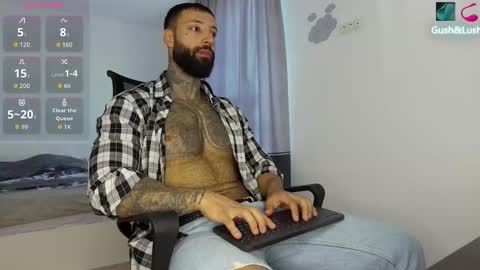 masculineguy69 online show from October 10, 7:14 am