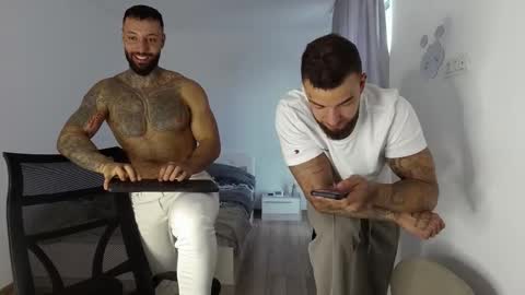 masculineguy69 online show from October 14, 7:22 am