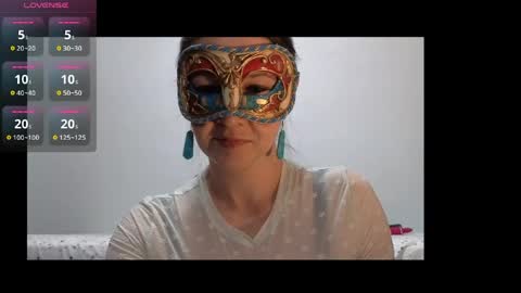 maskedflirt3 online show from April 22, 3:35 am