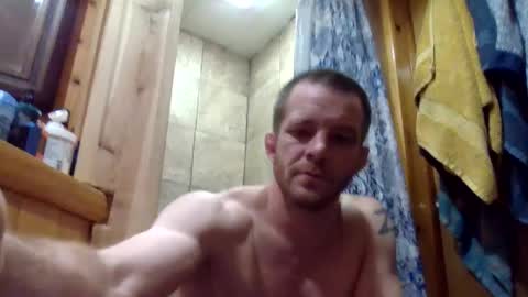 maskedyogaman online show from November 26, 6:21 am