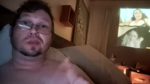 masnfriends online show from March 8, 8:00 am