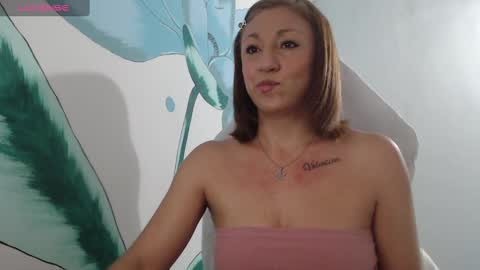 Snapshot of massielferretis chatting on March 11, 7:57 am massiel ferreti online show from March 11, 7:57 am