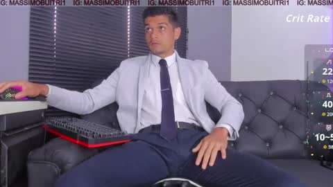 I am Massimo online show from April 6, 12:28 pm