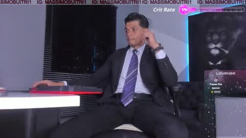 I am Massimo online show from November 1, 11:59 pm