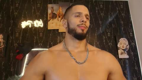 massimo_greco2 online show from October 28, 9:38 pm