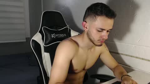 massimo online show from January 10, 2:57 am