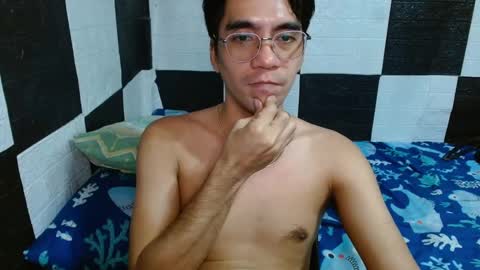 massive_boner02 online show from January 16, 4:38 am