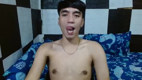 massive_boner02 online show from November 18, 10:29 am