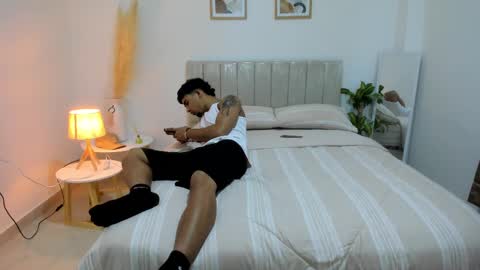 master_boy28 online show from March 8, 9:08 pm