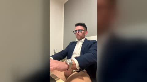 Master Boss online show from April 21, 11:50 am