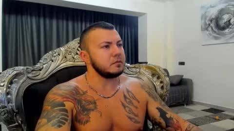 Snapshot of masterdevil11 chatting on October 19, 10:36 pm Jocker online show from October 19, 10:36 pm