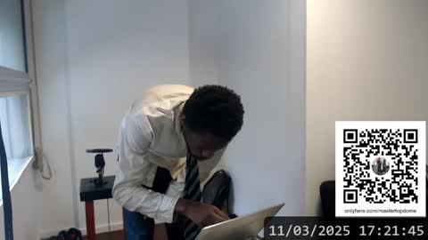 Masterdomfuck online show from March 11, 8:20 pm