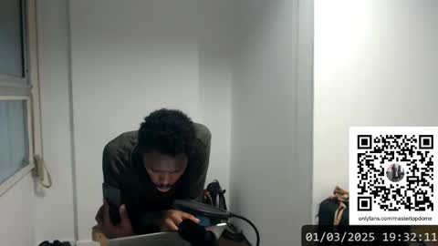 Masterdomfuck online show from March 1, 10:31 pm