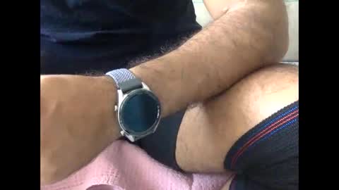 Snapshot of masterizmir chatting on October 10, 10:43 am izmir       online show from October 10, 10:43 am