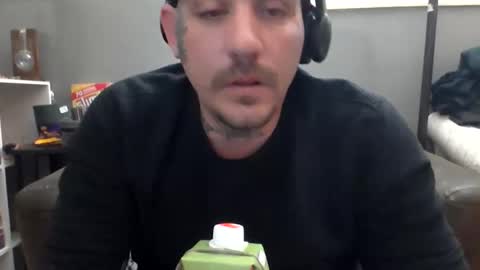 mastersmiley69 online show from April 19, 2:56 am