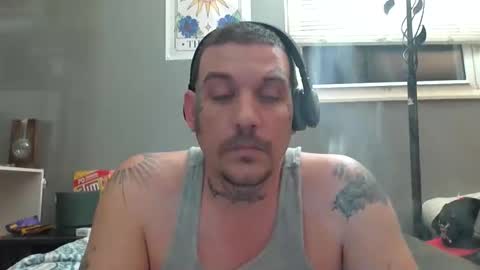 mastersmiley69 online show from April 20, 3:42 am