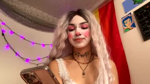 hosa online show from December 1, 10:19 pm