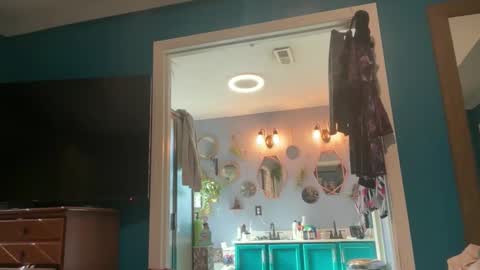 Jer and Kel online show from November 28, 4:36 pm