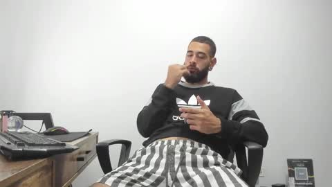 Matheus     online show from February 13, 10:43 pm