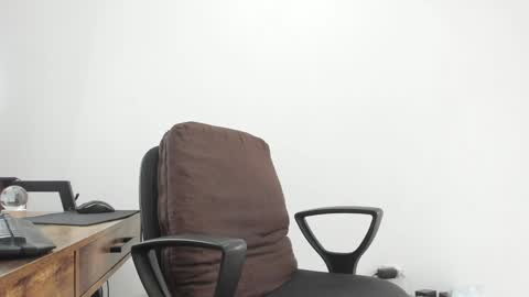 Matheus     online show from February 4, 7:22 pm