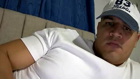 matheusrodriguez0 online show from July 24, 7:00 pm