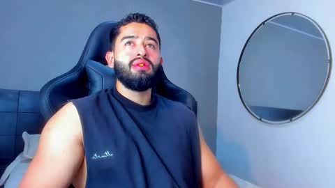 Mathew Flintt  online show from November 30, 6:15 pm