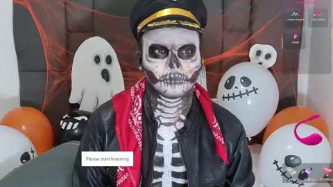 Snapshot of matiastowers chatting on November 1, 3:07 am Matias Towers online show from November 1, 3:07 am