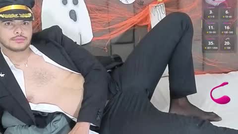 Snapshot of matiastowers chatting on October 31, 1:28 am Matias Towers online show from October 31, 1:28 am